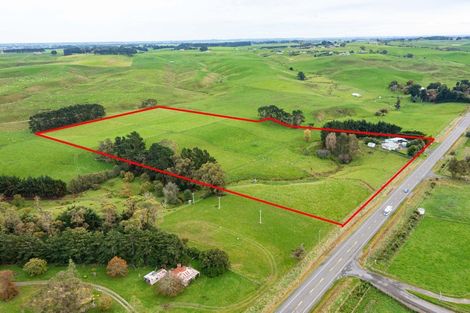 Photo of property in 1797 State Highway 3, Awahuri, Palmerston North, 4479