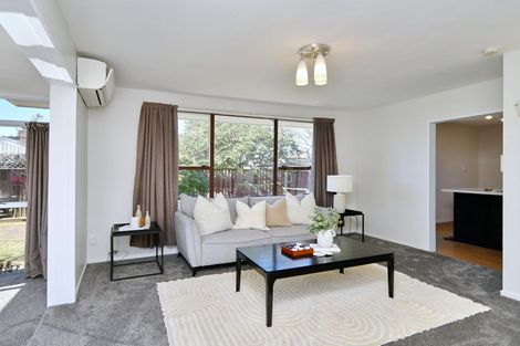 Photo of property in 2/14 Four Elms Place, Parklands, Christchurch, 8083