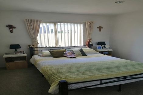 Photo of property in 2 Sudbury Court, Rototuna North, Hamilton, 3210