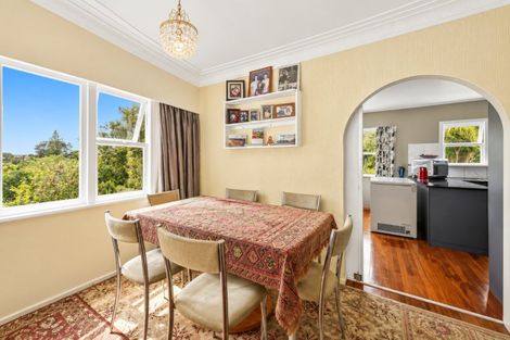 Photo of property in 15 St James Avenue, Helensville, 0800