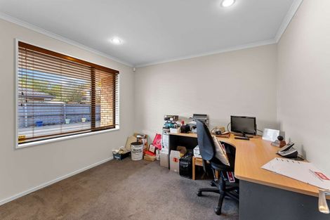 Photo of property in 5 Highfield Lane, Rangiora, 7400