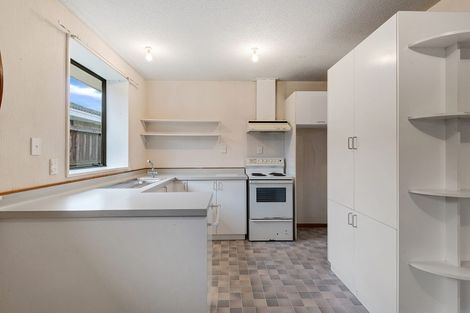 Photo of property in 6b Rolfe Place, Bishopdale, Christchurch, 8053