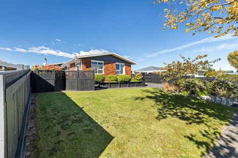 Photo of property in 16 Lockhart Avenue, Milson, Palmerston North, 4414