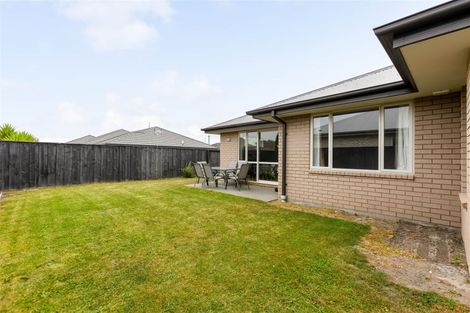 Photo of property in 16 Puaka Street, Pegasus, 7612