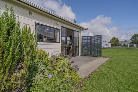 Photo of property in 1a Kenneth Avenue, Whitianga, 3510