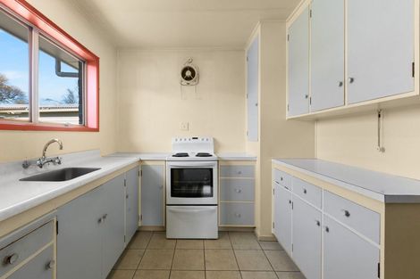 Photo of property in 2/208 Wolseley Street, Mayfair, Hastings, 4122