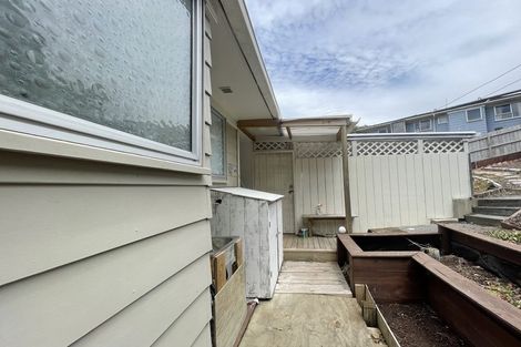 Photo of property in 14 Erica Road, Sunnynook, Auckland, 0620