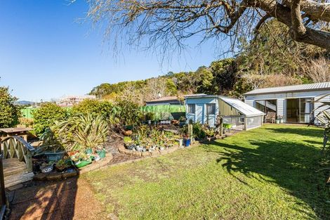 Photo of property in 38 Dover Road, Wainuiomata, Lower Hutt, 5014