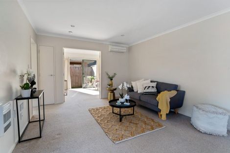 Photo of property in Rangeview Villas, 4/9 Fuller Close, Levin, 5510