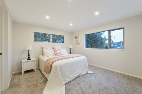 Photo of property in 41d Candia Road, Swanson, Auckland, 0614