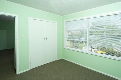 Photo of property in 4/39 Shakespeare Road, Milford, Auckland, 0620