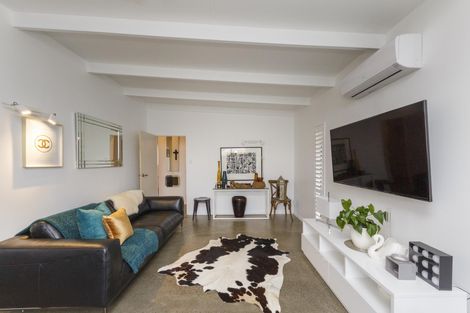 Photo of property in 893b Main Street, Roslyn, Palmerston North, 4414