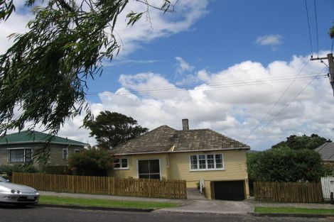 Photo of property in 54 Fir Street, Waterview, Auckland, 1026