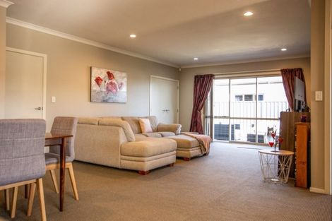 Photo of property in 14 Palliser Place, Poraiti, Napier, 4112