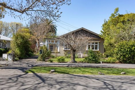 Photo of property in 6 Norwood Street, Beckenham, Christchurch, 8023