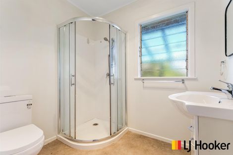Photo of property in 1 Lynmore Drive, Hillpark, Auckland, 2102