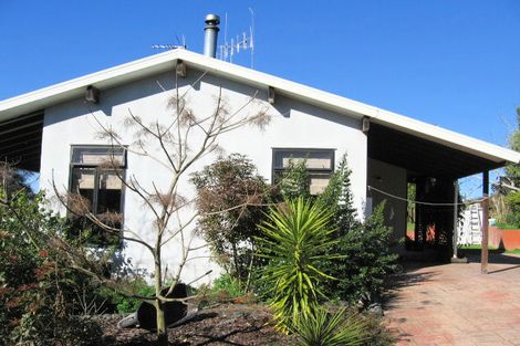 Photo of property in 37 Matipo Crescent, Pukete, Hamilton, 3200