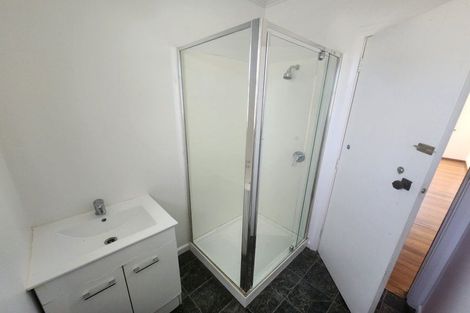 Photo of property in 28 Auburn Avenue, Upper Riccarton, Christchurch, 8041