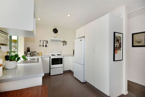 Photo of property in 4/90 Hawke Street, New Brighton, Christchurch, 8083