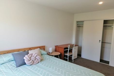 Photo of property in 3 Julia Place, Totara Vale, Auckland, 0629