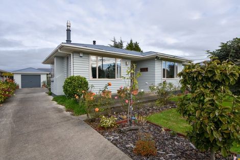 Photo of property in 240 High Street North, Carterton, 5713