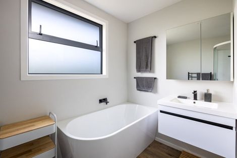 Photo of property in 35g Clearmont Crescent, Blagdon, New Plymouth, 4310