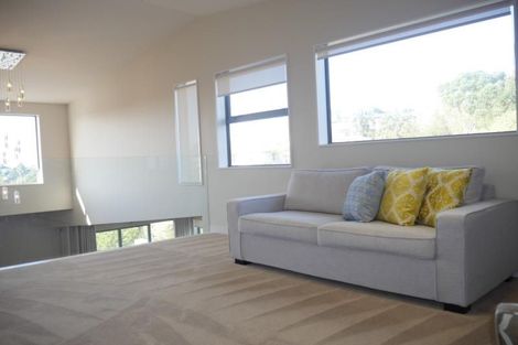 Photo of property in 8c Castleton Drive, Howick, Auckland, 2014