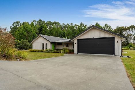 Photo of property in 55 Stewart Glen, Acacia Bay, Taupo, 3385