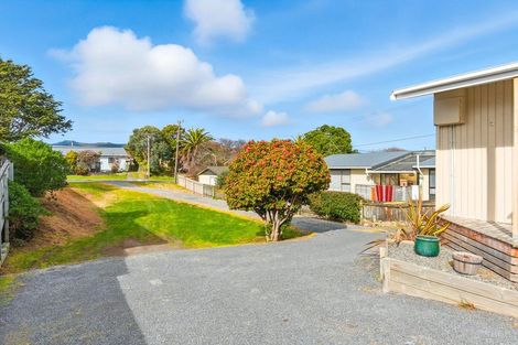 Photo of property in 47 Gray Avenue, Paraparaumu Beach, Paraparaumu, 5032