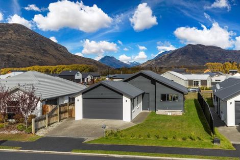 Photo of property in 31 Peterley Road, Lower Shotover, Queenstown, 9304