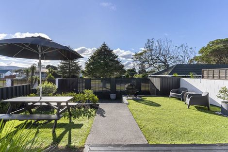 Photo of property in 37a Kennedy Park Drive, Pauanui, Hikuai, 3579