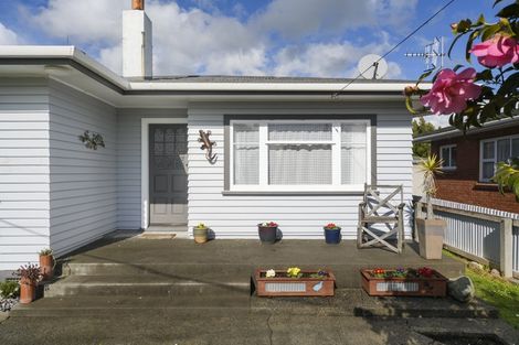 Photo of property in 22 Ronberg Street, Highbury, Palmerston North, 4412