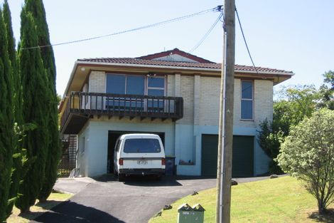 Photo of property in 1/34 Teal Crescent, Beach Haven, Auckland, 0626