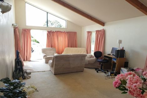 Photo of property in 18 Dunraven Place, Torbay, Auckland, 0630