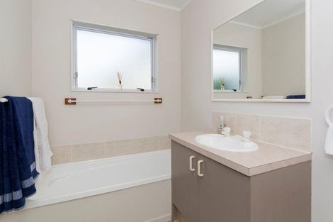 Photo of property in 14 Pacific View Road, Papamoa Beach, Papamoa, 3118