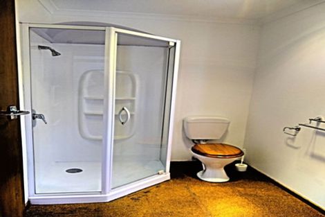 Photo of property in 49 Ellesmere Street, Ravensbourne, Dunedin, 9022