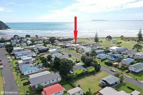 Photo of property in 10 Wallnutt Avenue, Waihi Beach, 3611