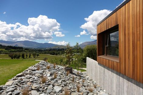 Photo of property in 275 Littles Road, Dalefield, Queenstown, 9371