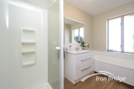 Photo of property in 36 Bella Rosa Drive, Hei Hei, Christchurch, 8042