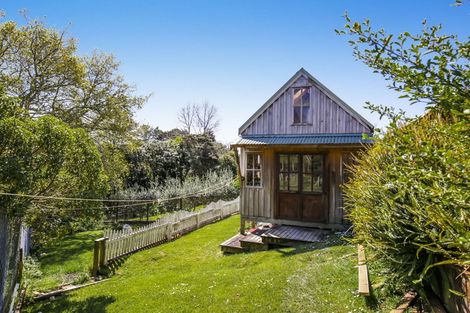 Photo of property in 135 Forest Hill Road, Henderson, Auckland, 0612