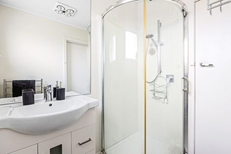 Photo of property in 11 Vancouver Crescent, Wainoni, Christchurch, 8061