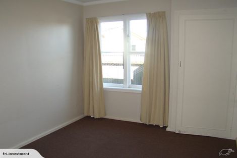 Photo of property in 214 Wainoni Road, Avondale, Christchurch, 8061