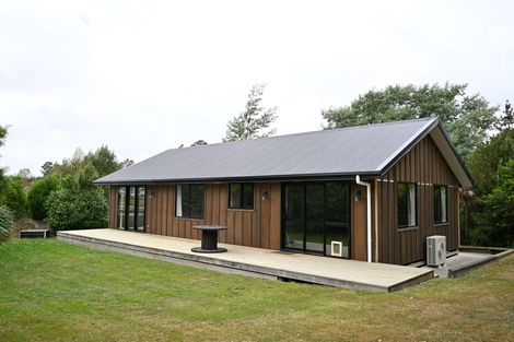 Photo of property in 28 Grove Avenue, Weston, Oamaru, 9401