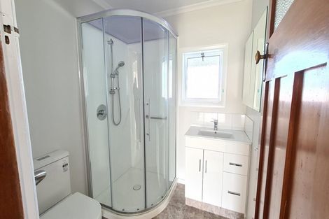 Photo of property in 16 Gisborne Terrace, Opunake, 4616