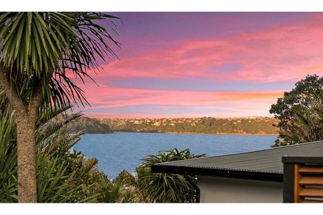 Photo of property in 105 Wood Bay Road, Titirangi, Auckland, 0604