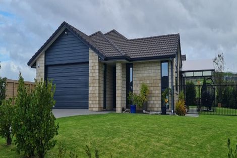Photo of property in 8 Vantage Place, Omokoroa, 3114