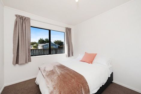 Photo of property in 4 Broadbelt Grove, Levin, 5510