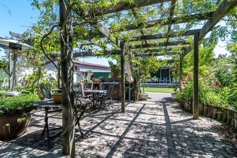 Photo of property in 129 North Shore Road, Eskdale, Napier, 4182