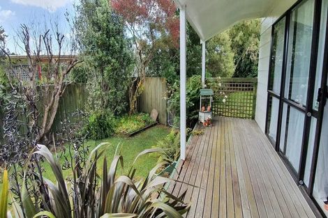 Photo of property in 22 Douglas Street, Levin, 5510