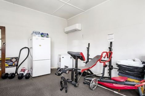 Photo of property in 10 Osmond Street, South Dunedin, Dunedin, 9012